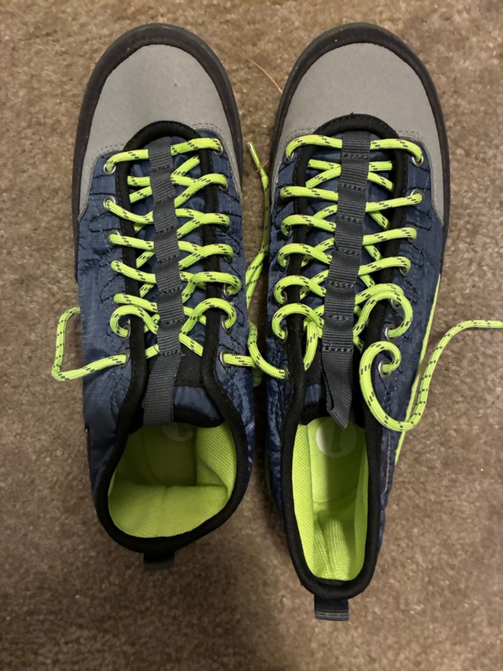 Men's Navy and Gray Trail Sneakers with Neon Yellow Accents
